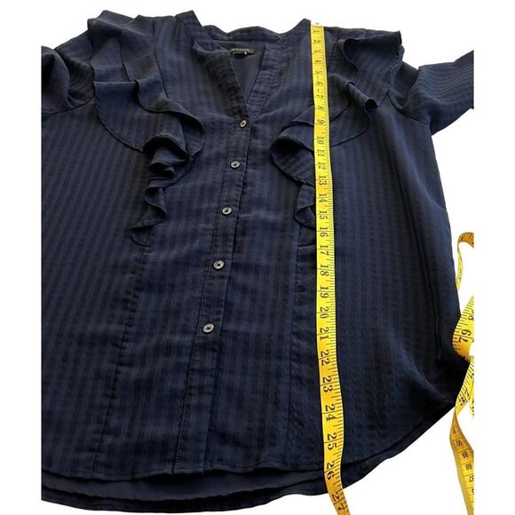 Ann Taylor Navy Blue Jacquard V-Neck Ruffle Button Down Popover Blouse Size M - Picture 5 of 7